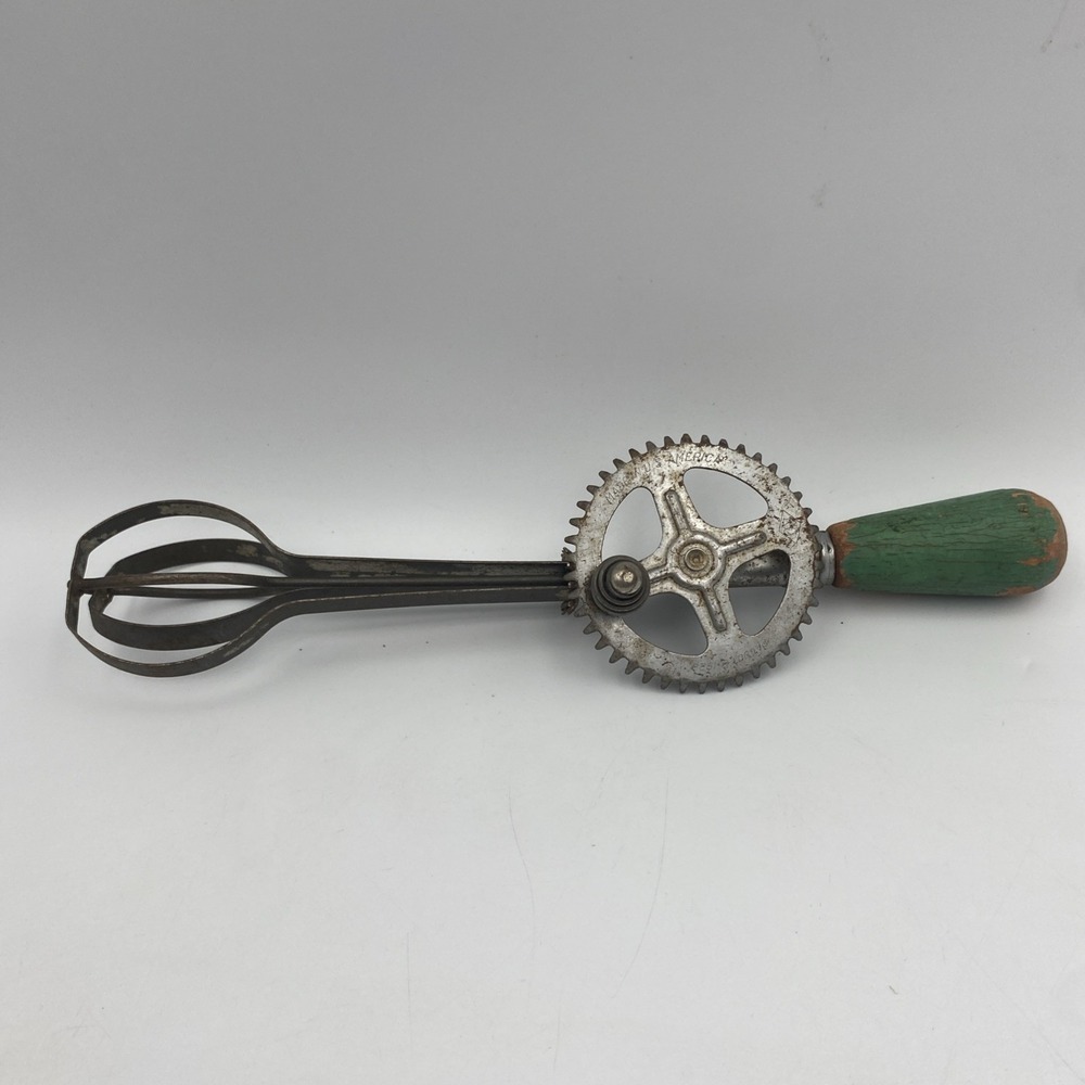 Vintage‎ Antique Rustic A&J Green Wood Handle Egg Beater Hand Mixer Farm Decor